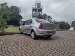 RENAULT - LOGAN - 2013/2013 - Prata - R$ 29.900,00