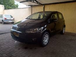 VOLKSWAGEN - FOX - 2010/2011 - Preta - R$ 36.900,00