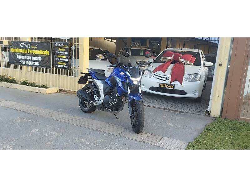 YAMAHA - FAZER - 2023/2023 - Azul - R$ 25.900,00