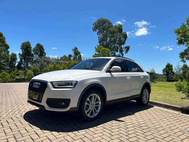 AUDI - Q3 - 2014/2015 - Branca - R$ 92.900,00
