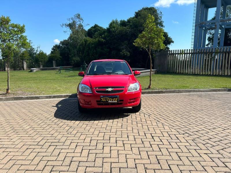 CHEVROLET - PRISMA - 2011/2012 - Vermelha - R$ 34.900,00