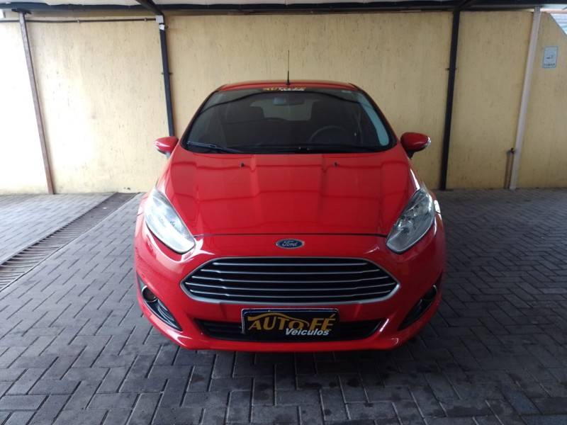 FORD - FIESTA - 2014/2014 - Vermelha - R$ 42.900,00