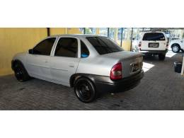 CHEVROLET - CORSA - 2001/2002 - Prata - R$ 19.900,00