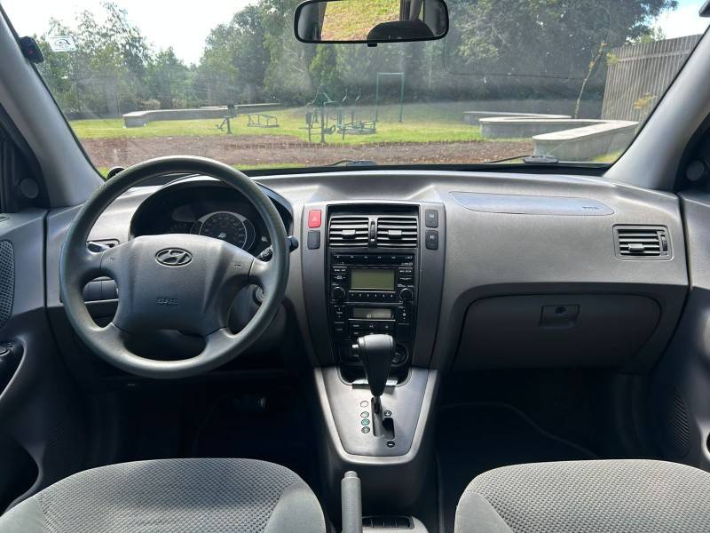 HYUNDAI - TUCSON - 2012/2013 - Preta - R$ 54.900,00