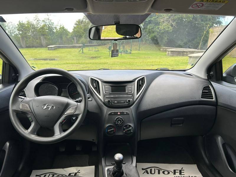 HYUNDAI - HB20 - 2018/2019 - Prata - R$ 59.900,00