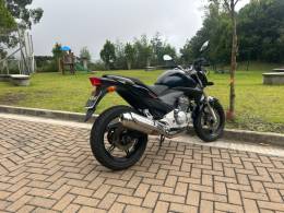 HONDA - CB 300R - 2011/2012 - Azul - R$ 16.900,00