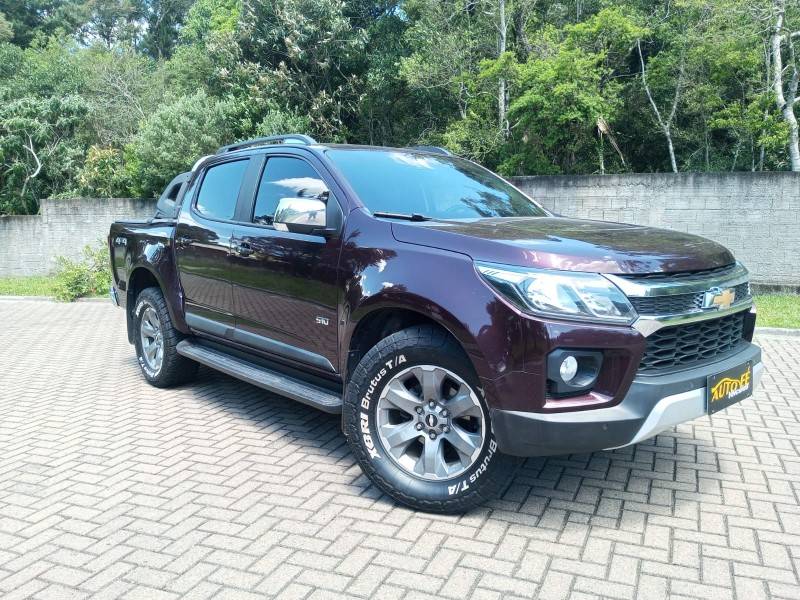 CHEVROLET - S10 - 2022/2022 - Vermelha - R$ 214.900,00