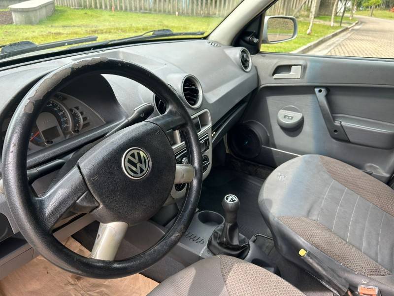 VOLKSWAGEN - GOL - 2008/2008 - Prata - R$ 32.900,00