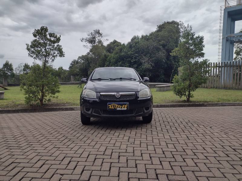 FIAT - SIENA - 2012/2013 - Preta - R$ 39.900,00