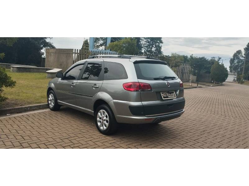 FIAT - PALIO - 2014/2015 - Cinza - R$ 46.900,00