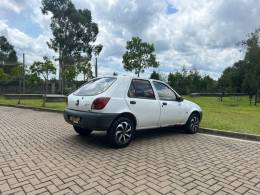 FORD - FIESTA - 1998/1999 - Branca - R$ 10.900,00