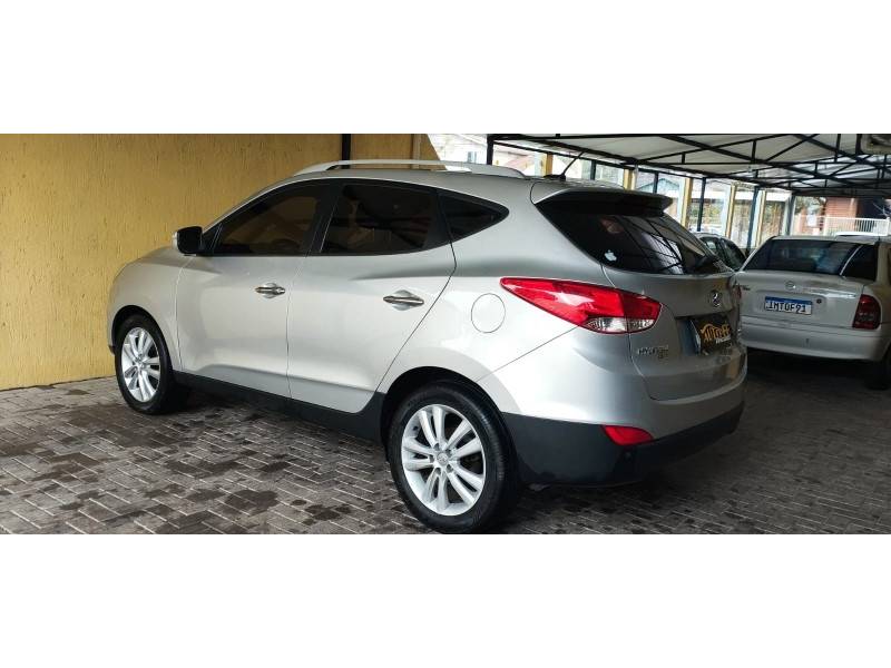 HYUNDAI - IX35 - 2012/2013 - Prata - R$ 71.900,00