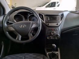 HYUNDAI - HB20 - 2015/2016 - Branca - R$ 57.900,00