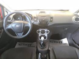 FORD - FIESTA - 2014/2014 - Vermelha - R$ 42.900,00