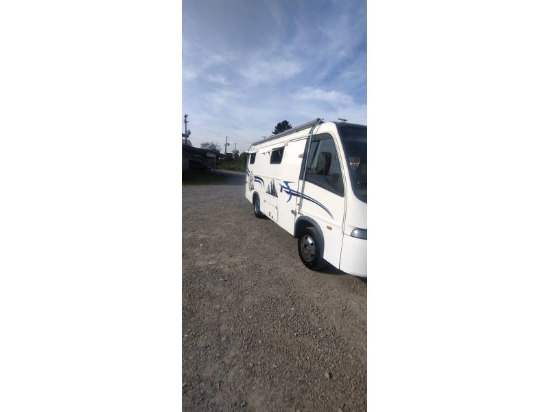 MARCOPOLO - VOLARE - 2004/2005 - Branca - R$ 296.000,00