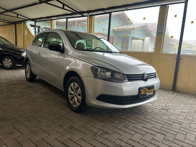 VOLKSWAGEN - GOL - 2015/2015 - Prata - R$ 39.900,00