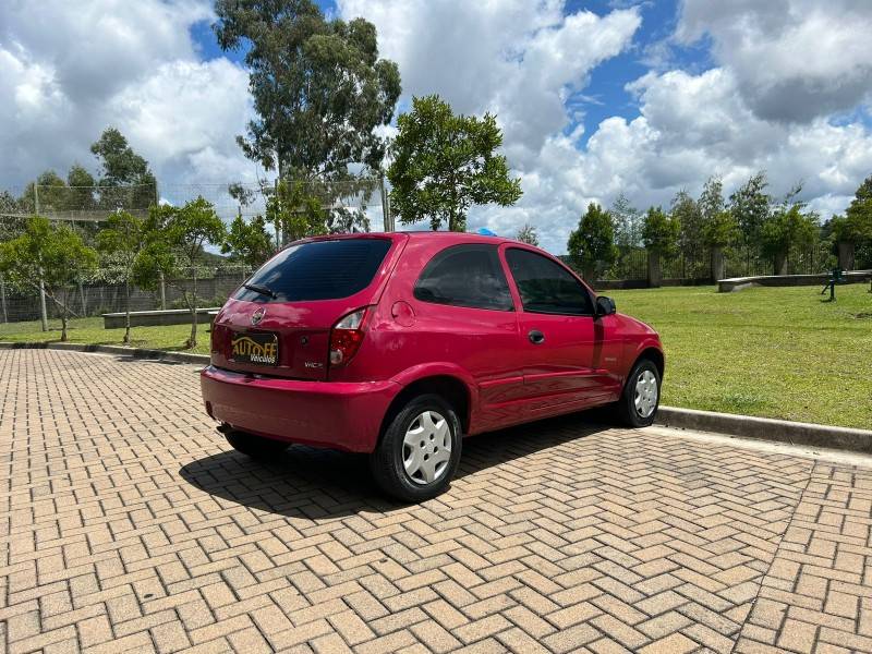 CHEVROLET - CELTA - 2009/2009 - Vermelha - R$ 25.900,00