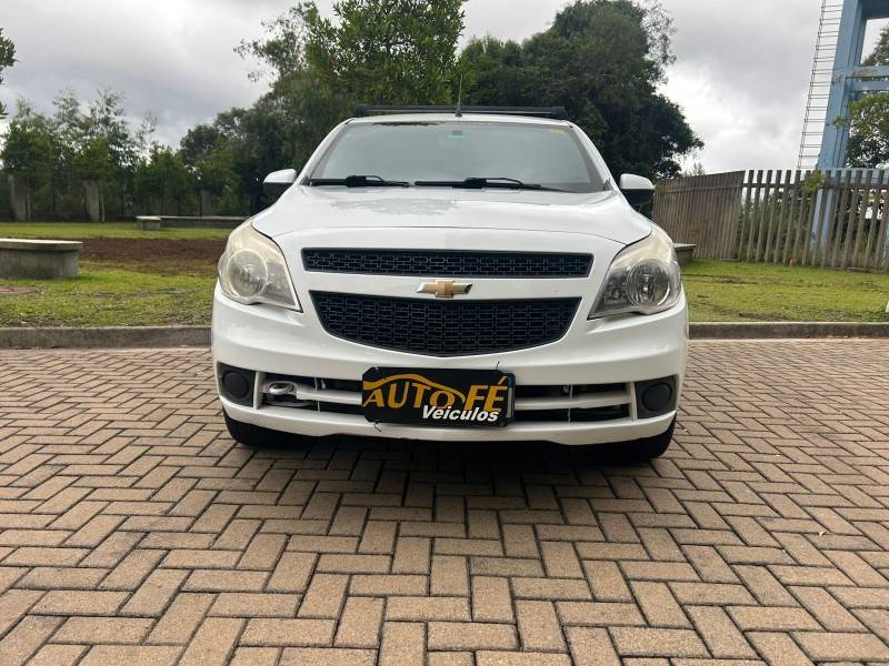 CHEVROLET - AGILE - 2010/2011 - Branca - R$ 34.900,00
