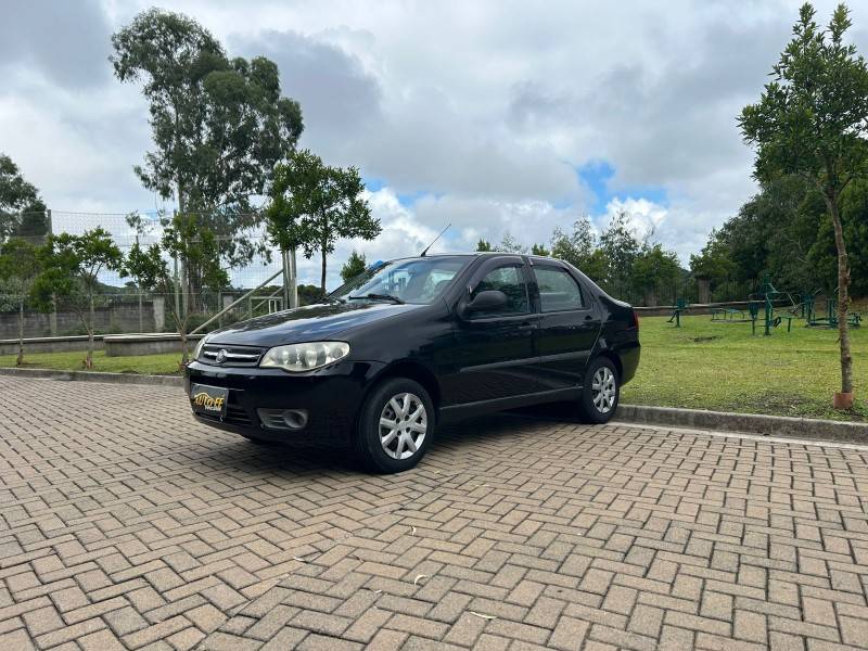 FIAT - SIENA - 2011/2011 - Preta - R$ 33.900,00