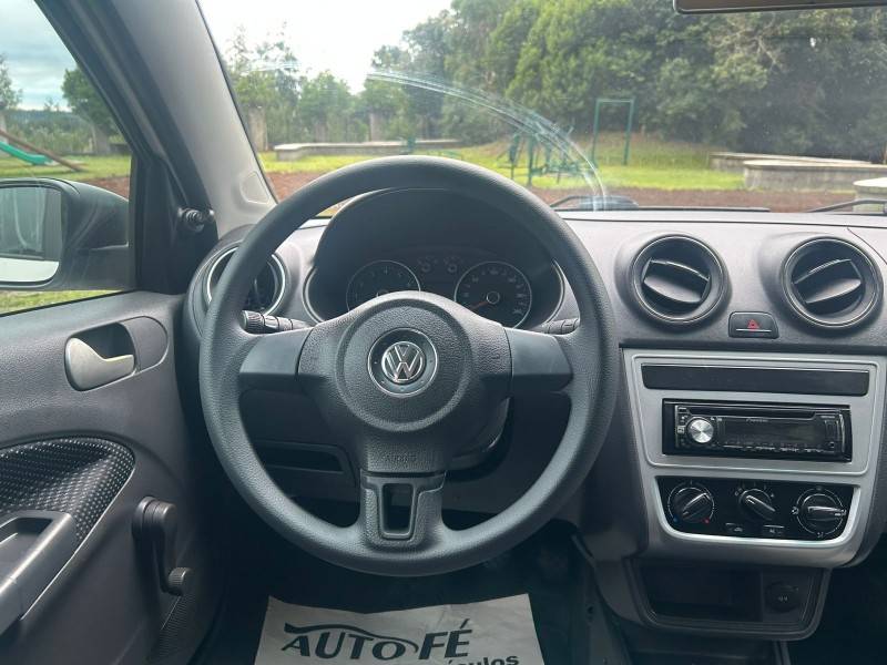 VOLKSWAGEN - GOL - 2014/2015 - Branca - R$ 44.900,00