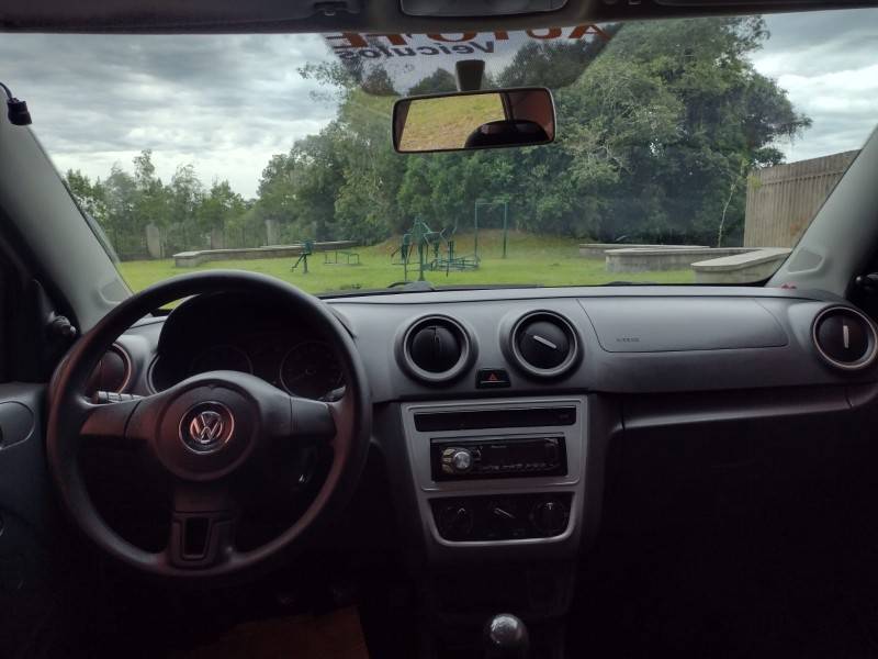 VOLKSWAGEN - VOYAGE - 2014/2015 - Branca - R$ 47.900,00