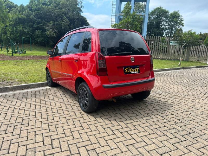 FIAT - IDEA - 2006/2007 - Vermelha - R$ 29.900,00