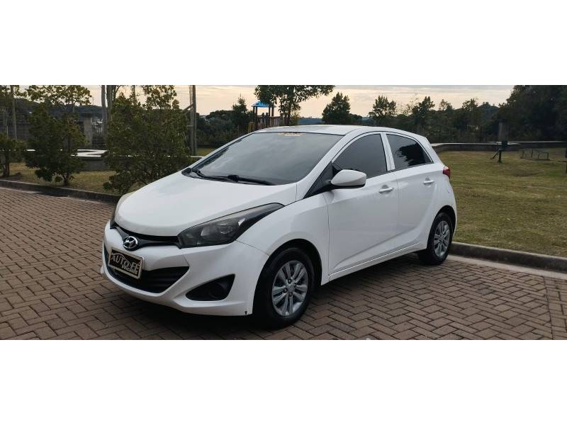 HYUNDAI - HB20 - 2013/2013 - Branca - R$ 47.900,00