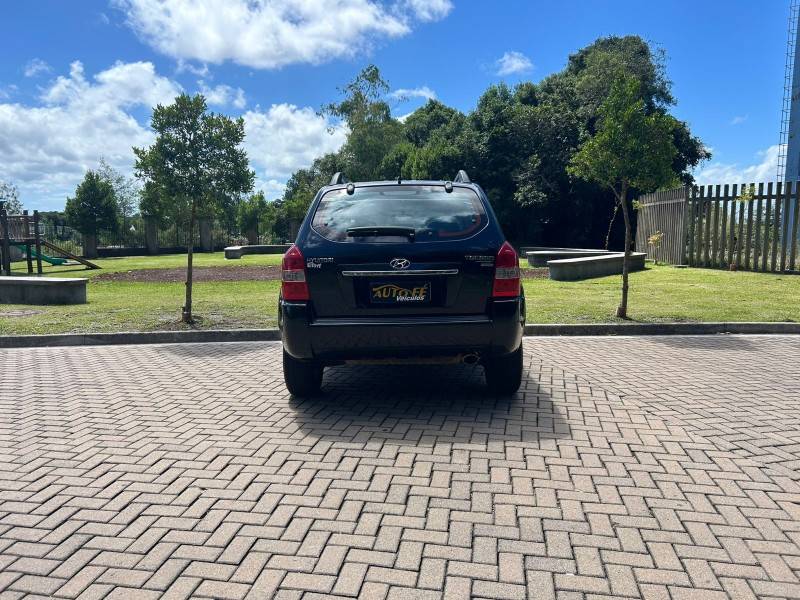 HYUNDAI - TUCSON - 2012/2013 - Preta - R$ 54.900,00