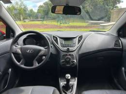 HYUNDAI - HB20 - 2014/2015 - Vermelha - R$ 58.900,00