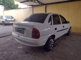 CHEVROLET - CORSA - 2002/2003 - Branca - R$ 19.900,00