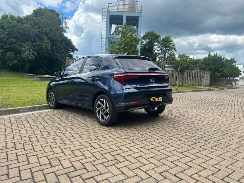 HYUNDAI - HB20 - 2022/2023 - Azul - R$ 84.900,00