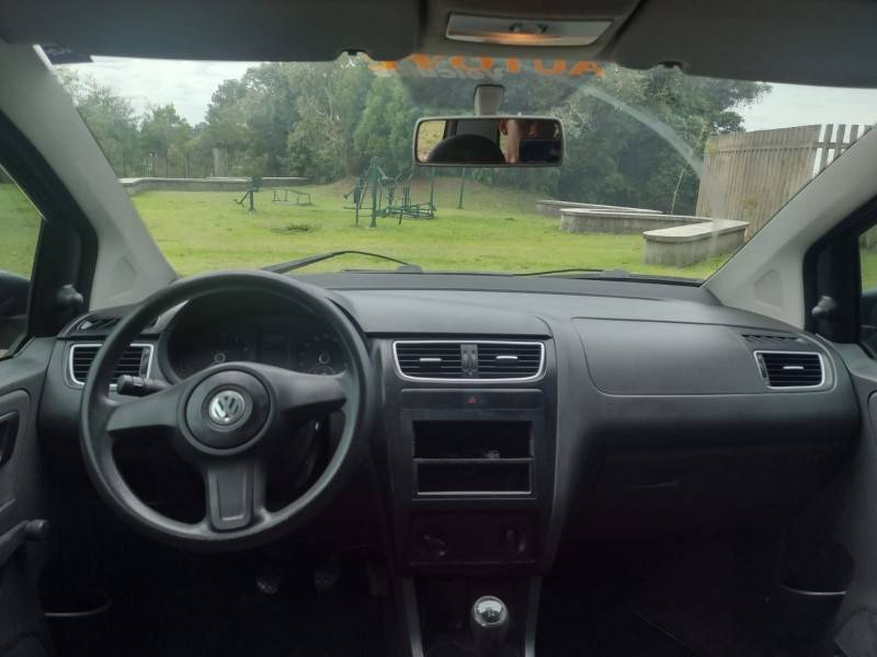 VOLKSWAGEN - FOX - 2011/2012 - Preta - R$ 37.900,00