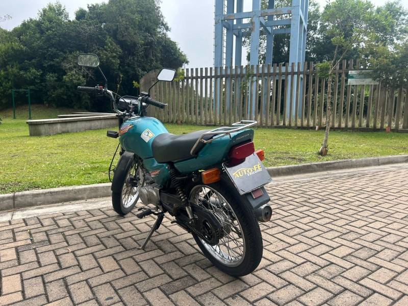 HONDA - CG 125 - 1999/1999 - Verde - R$ 8.900,00