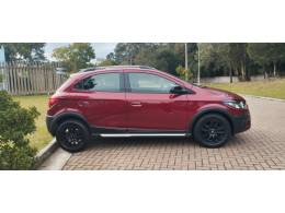 CHEVROLET - ONIX - 2018/2019 - Vermelha - R$ 71.900,00