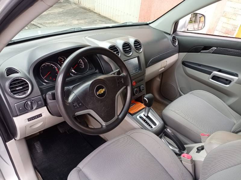 CHEVROLET - CAPTIVA - 2010/2010 - Prata - R$ 44.900,00