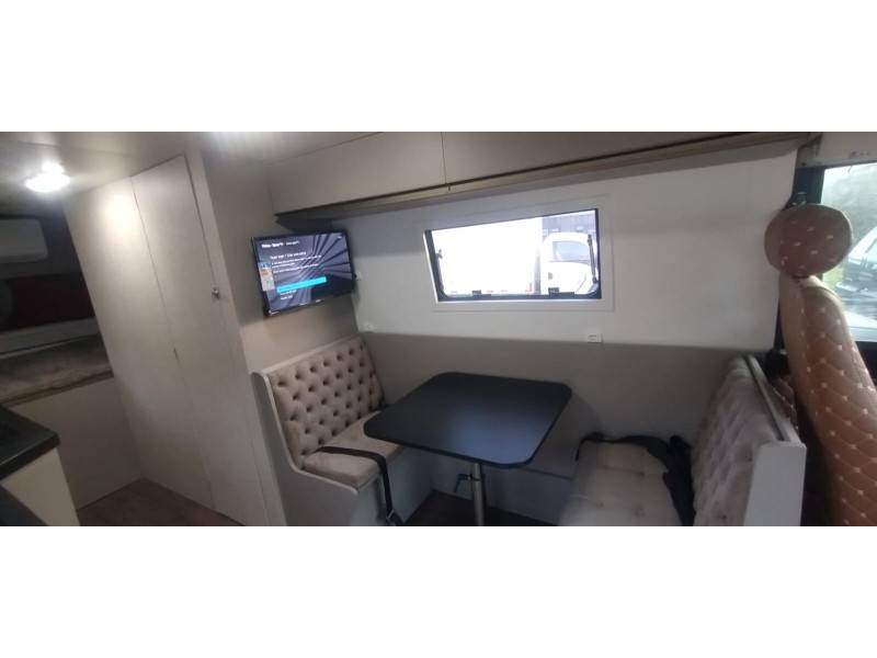 MARCOPOLO - VOLARE - 2004/2005 - Branca - R$ 296.000,00