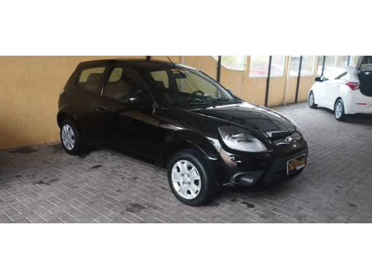 FORD - KA - 2012/2013 - Preta - R$ 29.900,00
