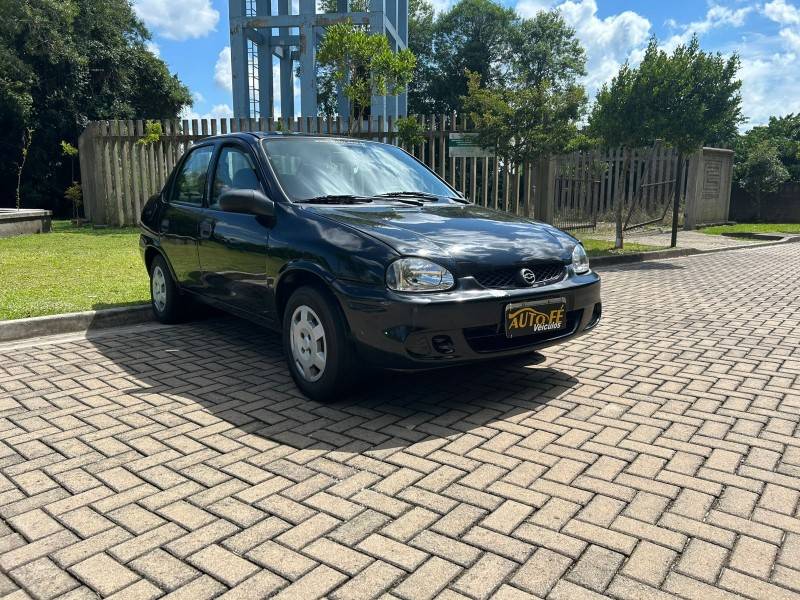 CHEVROLET - CLASSIC - 2004/2005 - Preta - R$ 19.900,00