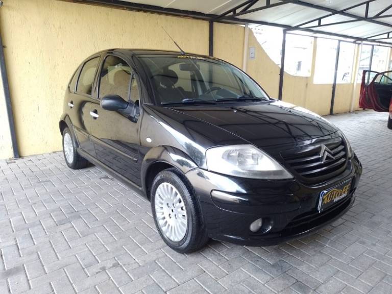 CITROËN - C3 - 2007/2008 - Preta - R$ 25.900,00